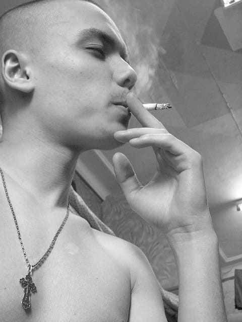 Любая зависимость — стимулирует другую