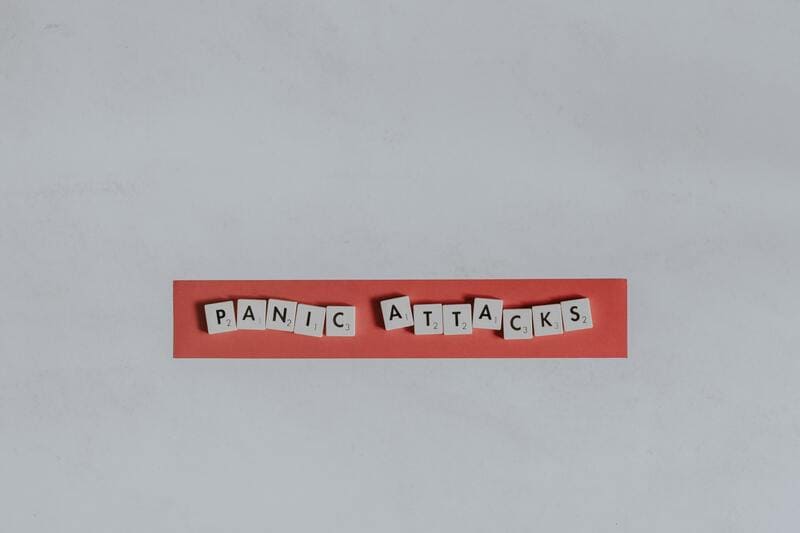 панические атаки симптомы